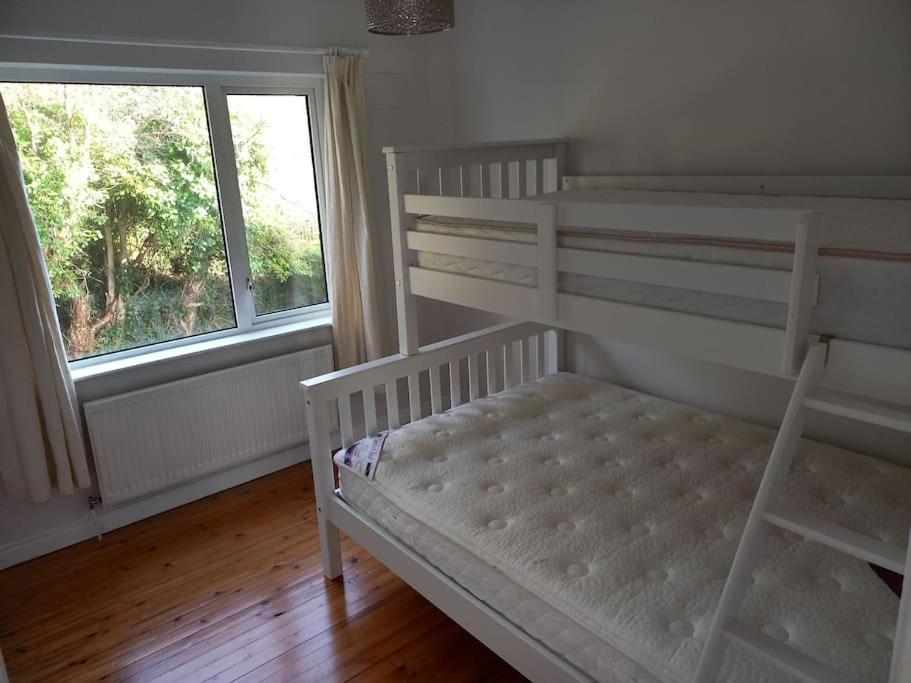 Large 4Bed Available Long-Term In Letterkenny Villa Dış mekan fotoğraf